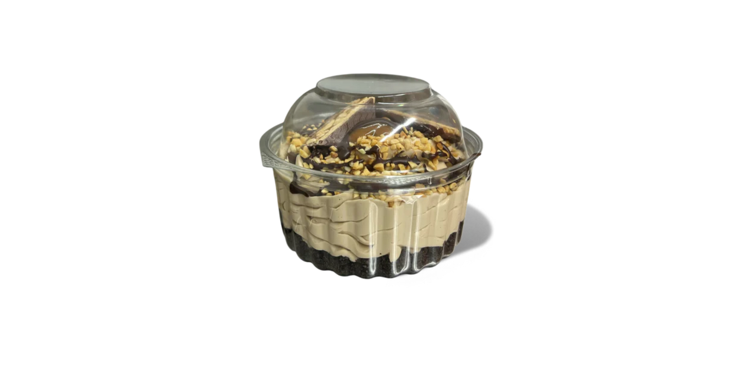 Snickers cheesecakes