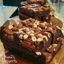 Load image into Gallery viewer, Stuffed fudge brownies - Made by Mama&#39;s Desserts